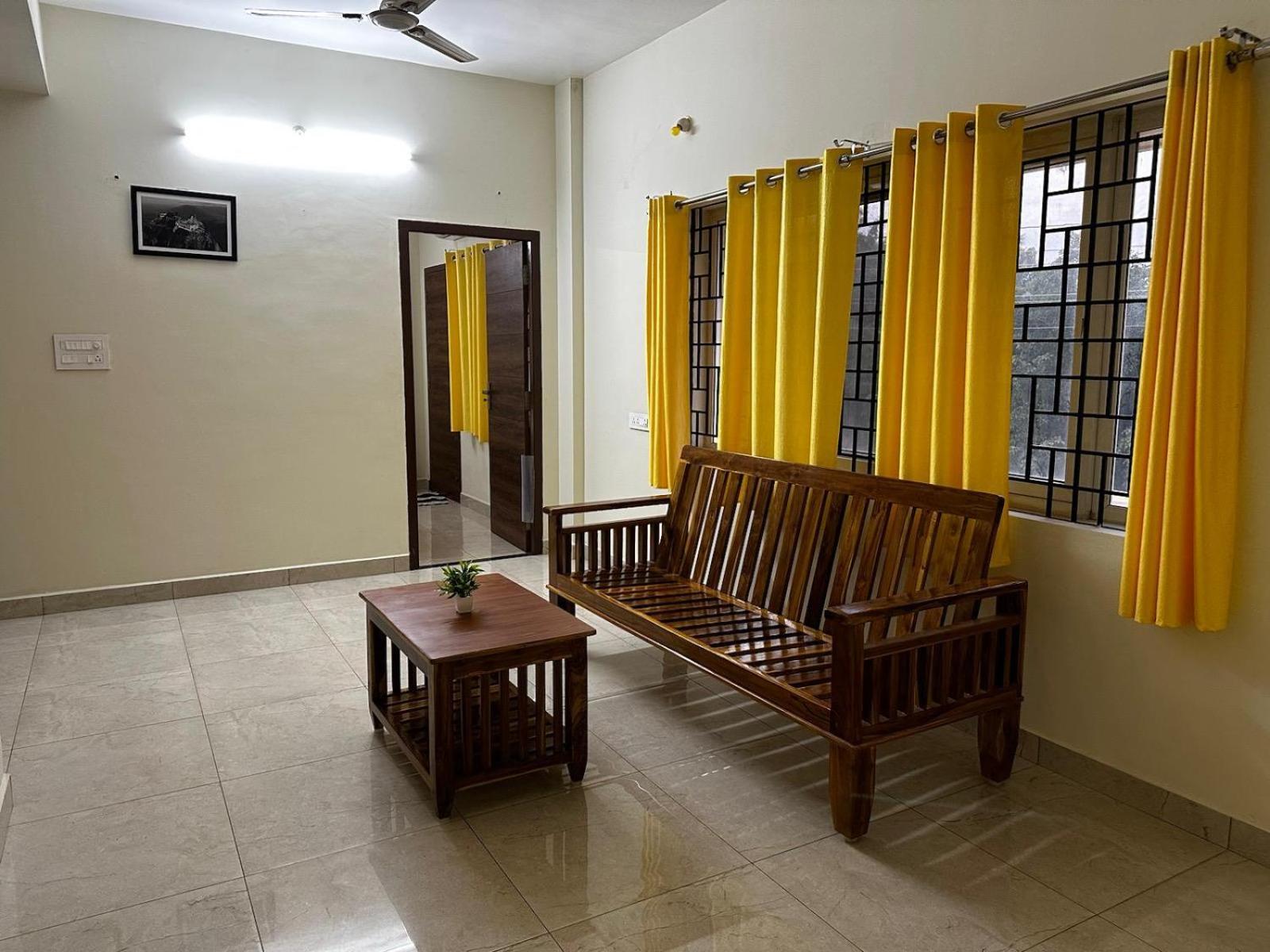 Girivalam Vista Residency Apartamento Tiruvannāmalai Exterior foto